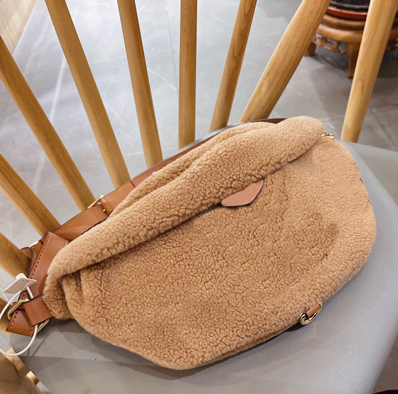 

Brand wool messenger bag men and women fashion chest bag famous designer waist bags commuter Cross Body shoulder bags purse, Not sale