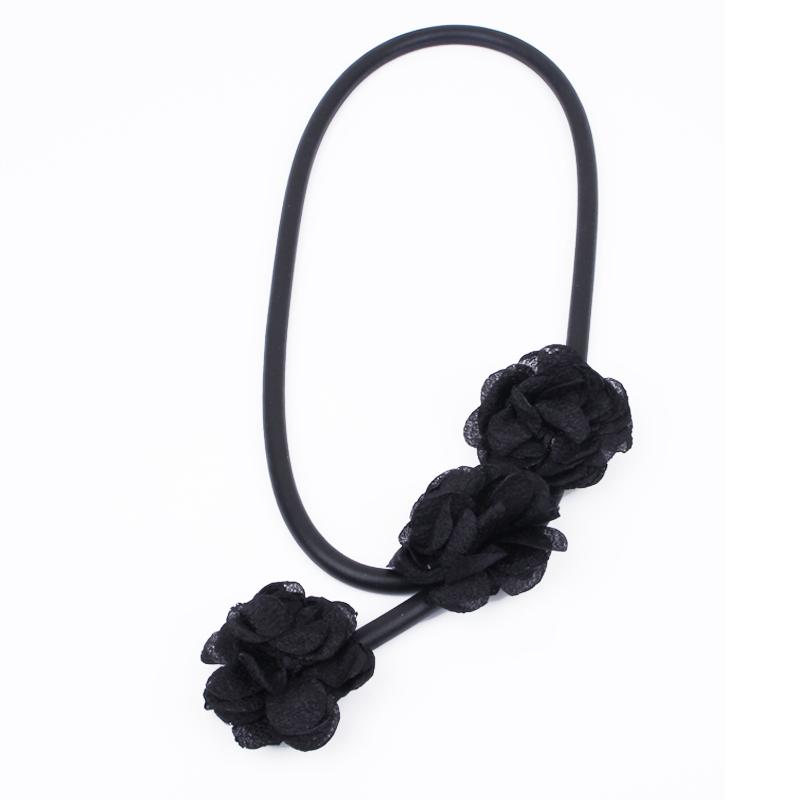 

Pendant Necklaces Ethnic Flowers Statement Necklace Women Black Fabric Flower Handmade Body Jewelry Aesthetic Clothes Accessories