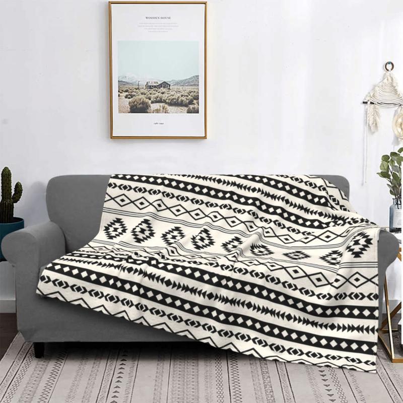 

Blankets Bohemian Aztec Black On Cream Mixed Motifs Blanket Flannel Decoration Super Warm Throw For Bed Couch Plush Thin Quilt