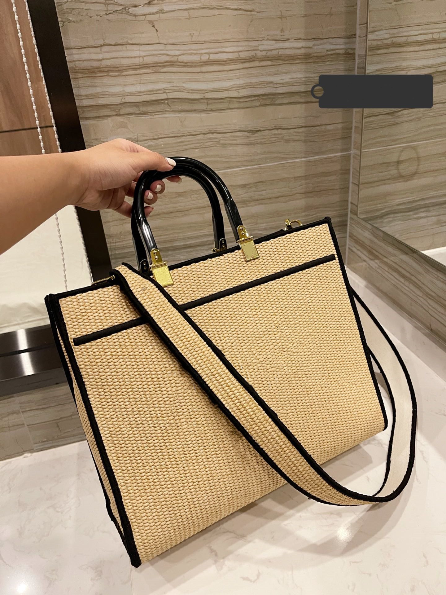 

Luxury goods Shopping Bag Women Crossbody Bag High Quality Leather wholesale Handbag Classic Tote fashion Bags Zipper Pocket Wide Starp Multi Pochette