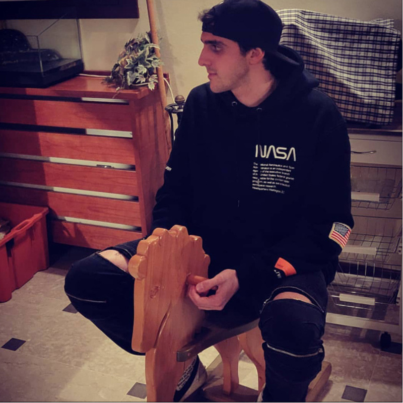 

Fashion Brand Men women Ins Hip Hop Style [NASA] Embroidered Letter Printing High Quality Hooded Sweater Space Astronaut Pullover Street Trend Loose Coat Sweater, Blue