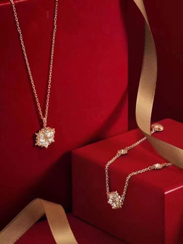 

Necklace and Bracelet Suite Couture 925s sterling silver Design Women's Wear Crystal Inlay Exquisite Elegant Variety of styles available Fashion Counter Quality