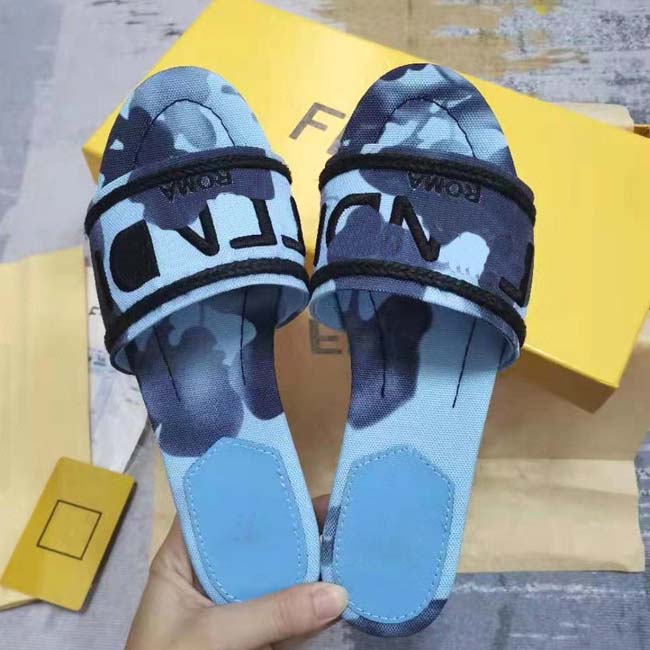 

2021 New arrival Women Sandals Flats fashion luxurys designers slippers lady Designer slipper Sandal denim High heels slides with box size 35 42, Black