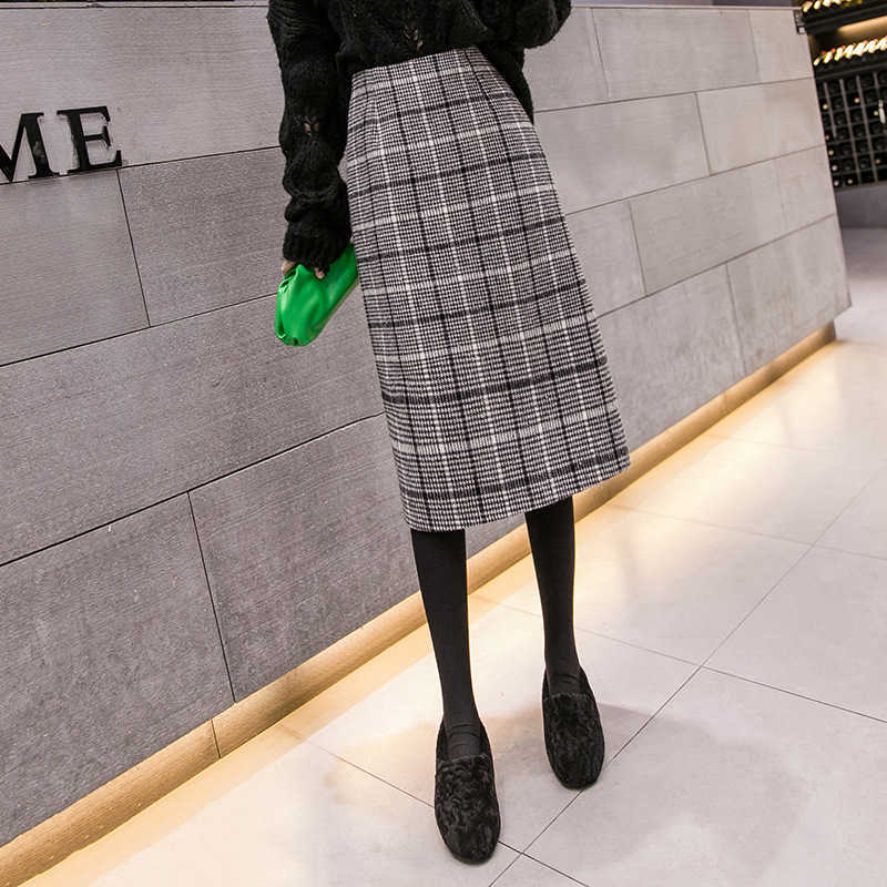 

Autumn and Winter Women' Korean Version of Woolen Plaid High Waist All-match Half-length Skirt Elegant Office 210527
