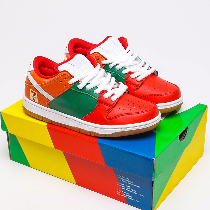 

2021 Top Quality Mens Women OG Low Basketball Shoes Luxury Designer Slides Red, green and orange Men Womens Running skateboard casual Sneakers With Box, #1