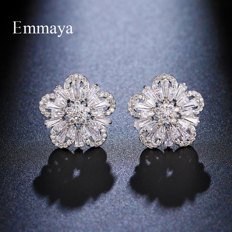 

Stud Emmaya Arrival Noble Snowflake Appearance Earring For Women Cute And Tiny Decoration Dinner Fashion Jewelry Lovely Gift, Golden;silver