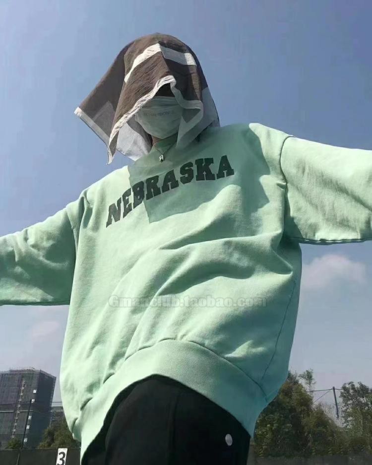 

GMAN high street RAF old original letter damage loose round neck long sleeve sweater Ouyang Nana, Mint green