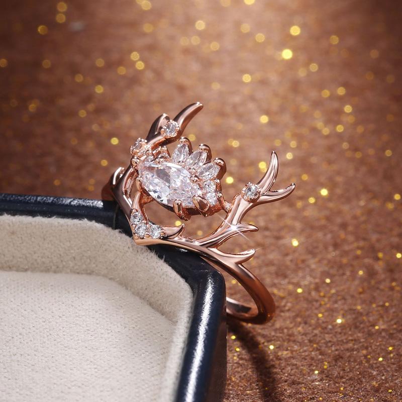 

Wedding Rings 2021 Trendy Elegant Zircon For Women White CZ Crystal Engagement Design Female Jewelry