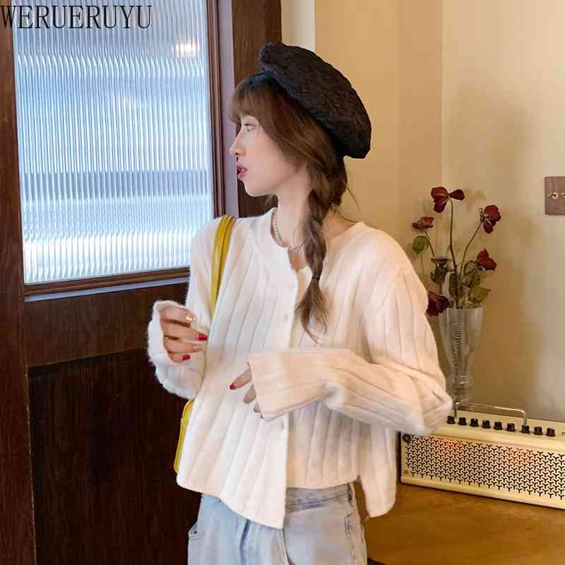 

WERUERUYU Autumn Winter Sweater Jumpers Black White Chic Knit Jacket Loose Coats Loose Irregular Knit Cardigans 210608, Photo color