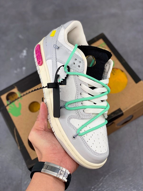 

Shoes Off Authentic Dunk SB Low 01 of The 50 05 Collection Sail White Black Orange Blue 20 low Men Women Sports Sneakers Running, Bubble wrap packaging