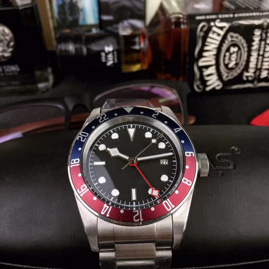 

watch men 41mm automatic mechanical stainless steel Self wind no battery sweeping movement Sapphire glass watches 79220 9214, #watch(no box)