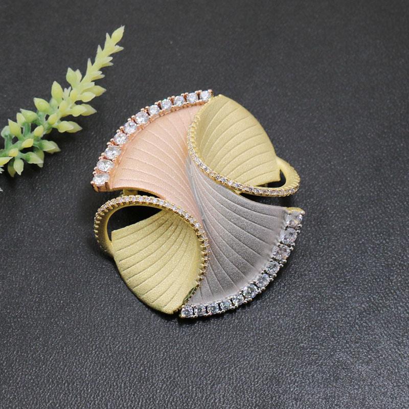 

Pins, Brooches Vanifin Fashion Jewelry Trendy Geometry Abstract Design Brooch Pendant Dual Use For Engagement Wedding Micro Paved Gifts, Gray