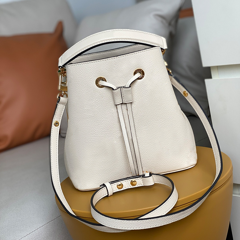 

high quality retro one-shoulder portable bucket bag flower star L letter imitation brand lady luxury designer handbag fashion satchel