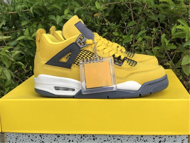 Jumpman 4 Retro Gs Yellow Lightning Men / femmes Chaussures de basket-ball Designer Sports extérieurs Sneakers avec boîte d'origine