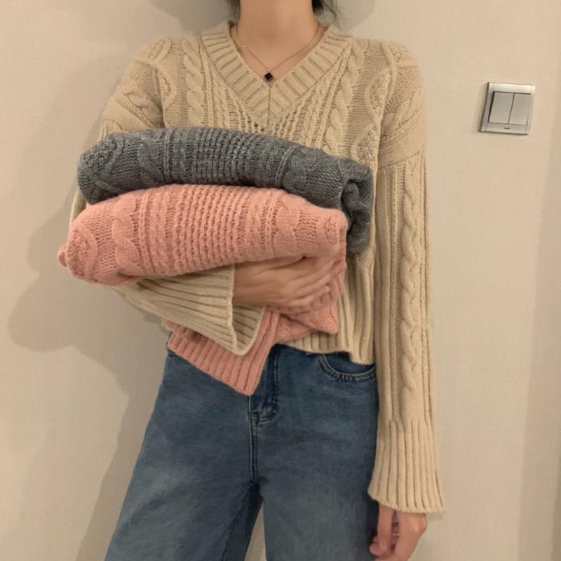 

Women's Sweaters AOSSVIAO Women 2022 Fashion Comfortable Jumper Knitted Vintage Long Sleeve Loose Female Pullovers Chic Tops, White;black