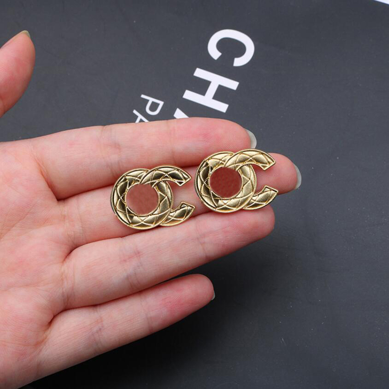 

Fashion Gold Stud Earrings Aretes For Lady Women Double Letter Party Wedding Lovers Gift Engagement Jewelry For Bride Classic Styl