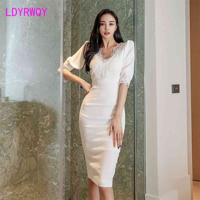 

LDYRWQY summer style Korean fashion ladies temperament V-neck lace puff sleeve slim fit hip dress 210603, White