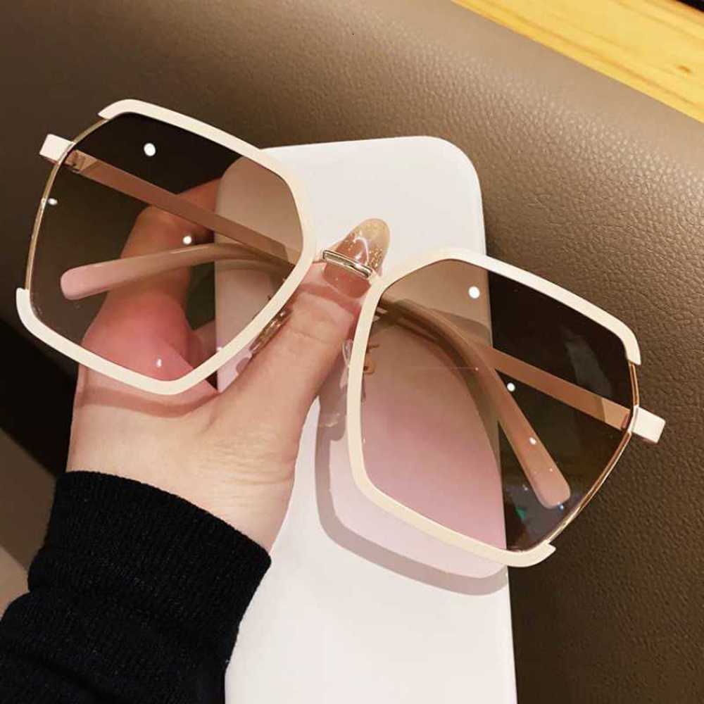 

Sunglasses Dongda Korean temperament metal half Frame Women's round face street po UV travel, White;black
