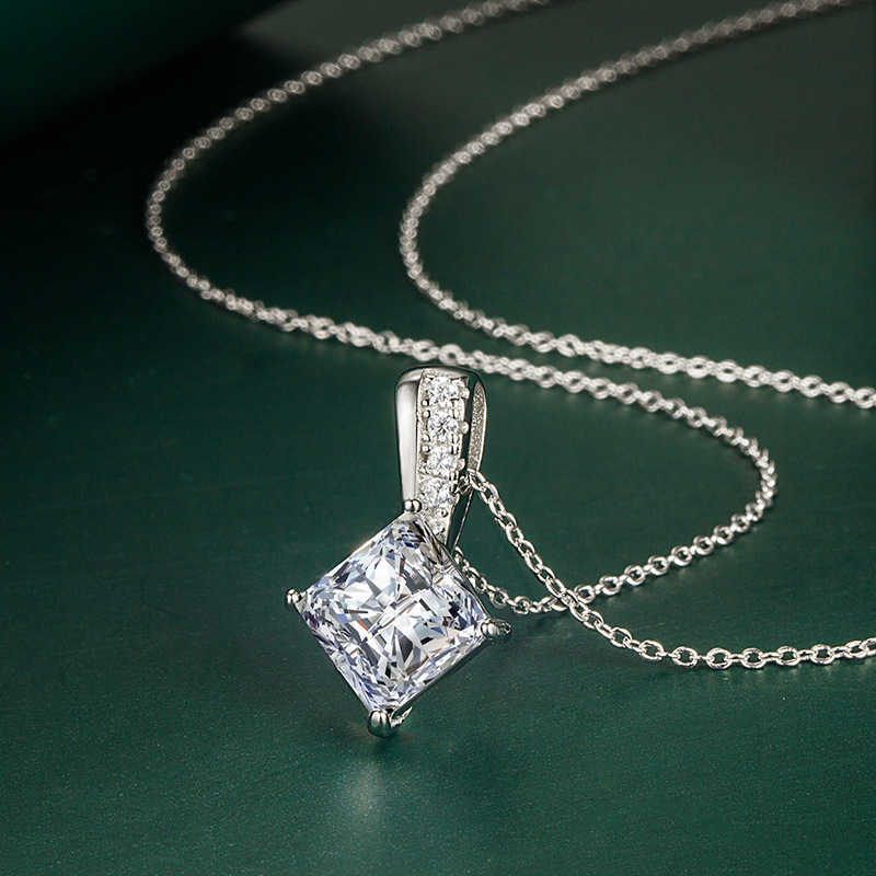 

Square Diamond Pendant Celebrity Princess Square Yellow Diamond Pendant Jewelry For Women