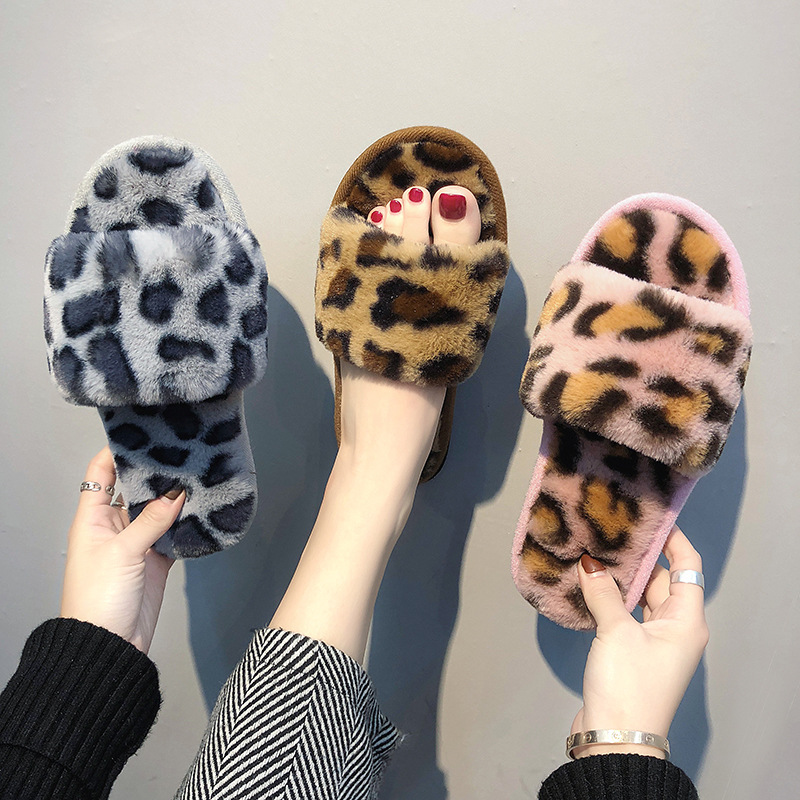 

Autumn and winter leopard slippers womens fashion wear indoor outdoor warm antiskid one word Plush mop batch, Gray