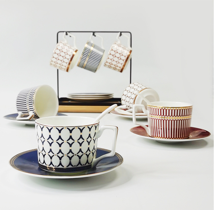 

Fashion deisgn beautiful coffeeware sets gold rim mug for wedding or home use high bone china famous original cup