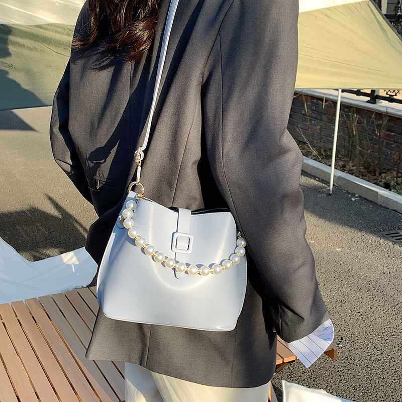 

Good Quality Simple Solid Color Pu Leather Bucket Crossbody Bag for Women 2021 Female Brand Shoulder Handbags and Purses, Blue;pink