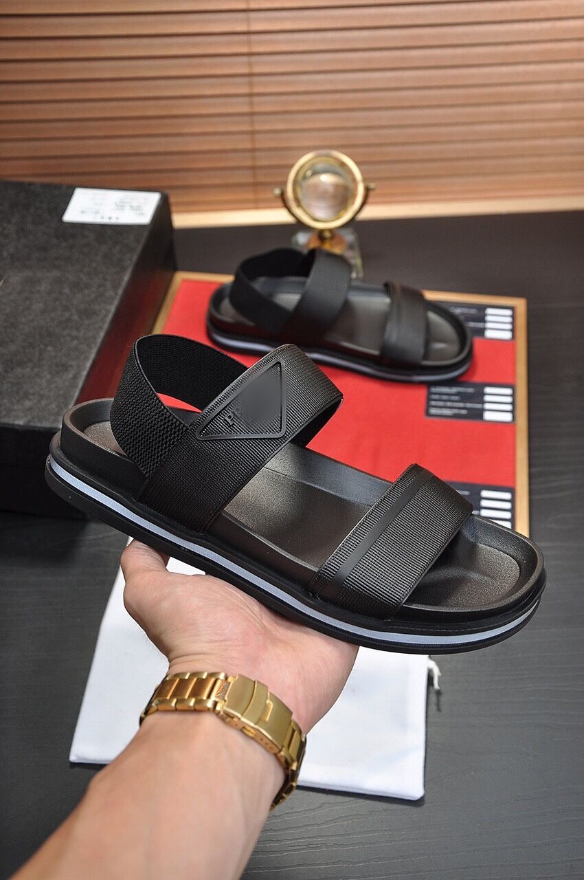 

Top men sandals non slip triangle logo fashion luxury flat mens casual sandal, Same as pic