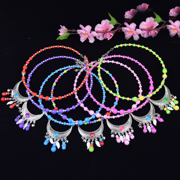 

ethnic wind clavicle short necklace Yunnan embroidery Chinese style wax line collar Lijiang ladies retro pendant