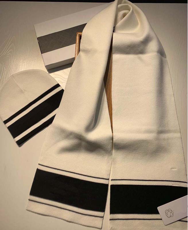 

New Wholesale Hat-Scarf Sets High Quality Men Women Designers beanie and Knitting scarf luxury Brand suits