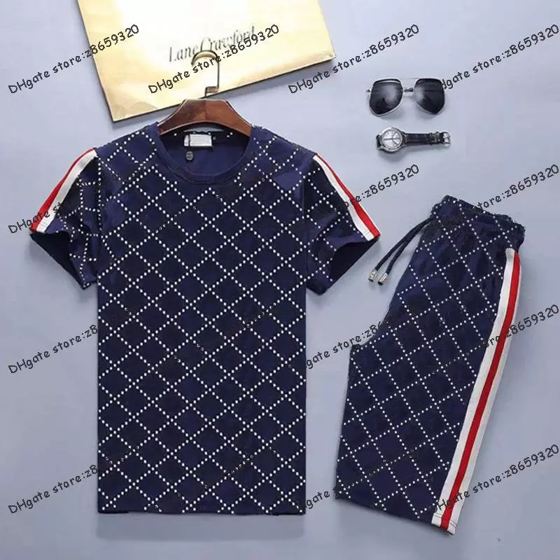 

Tracksuits Fashion Design T-Shirt +Pants 2 Piece Sets Solid Color Suit High Quality men s sweat suits Top Quality Brand mens joggers