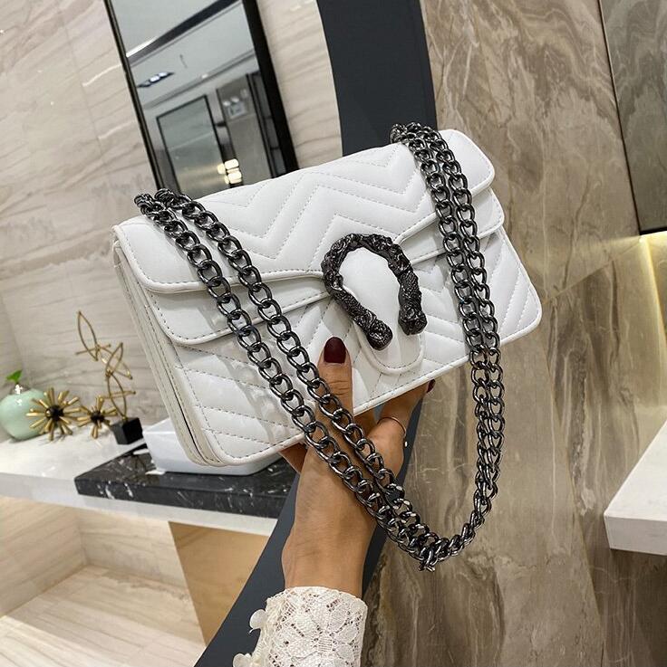 

Factory wholesale leather women chain bag elegant atmospheric stripe handbag personality gold and silver chains fashion handbags retro leathers shoulder bags