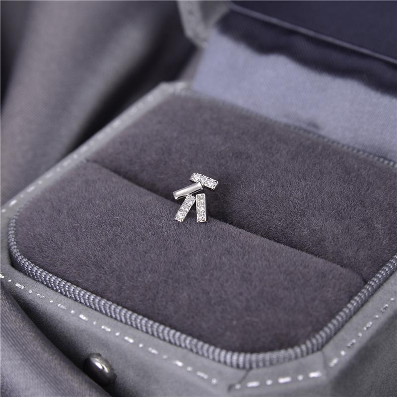 

Stud S925 Sterling Silver Small Earrings Diamond Asymmetrical For Women Fashin Fine Jewelry Wedding Party Gift