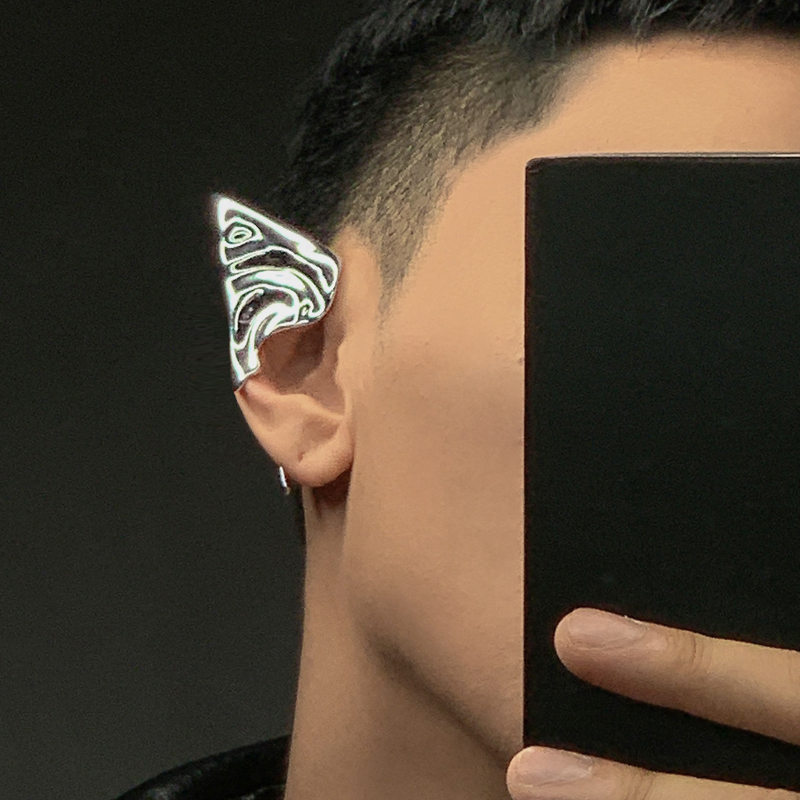 

S925 Metal Elf Ear Clips Personality Stud Niche Design Senior Earrings Men and Women Couples Ins Trendy Fashion Jewelry Accessories