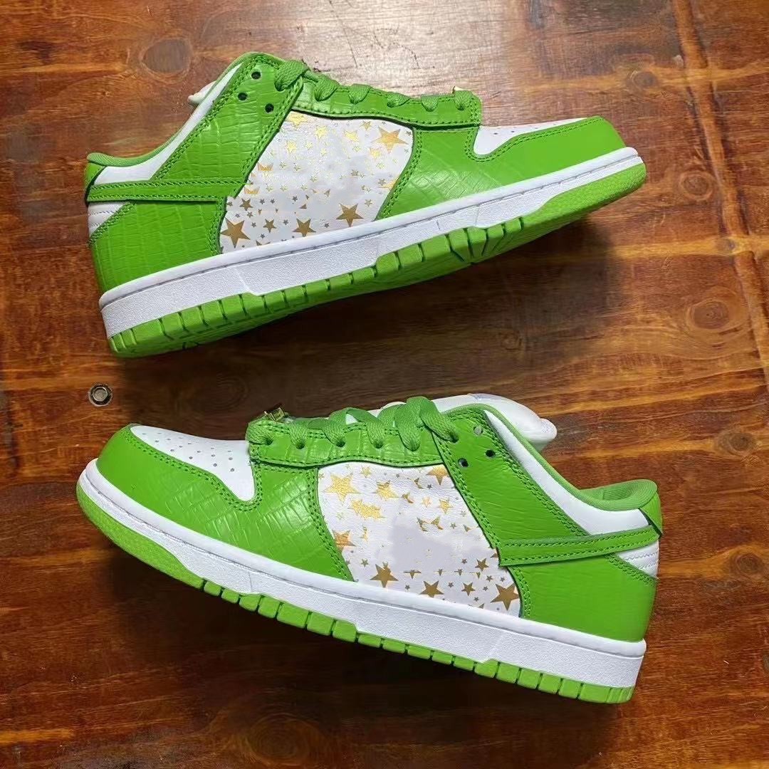 

supremx chunky dunky dunk mean green men women low shoes apple-green white gold mens trainers sports fashion outdoor sneakers with box