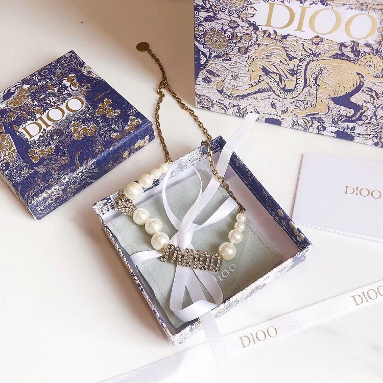 

Design jewelry Bracelet women's color letter chain fashion net red Necklace