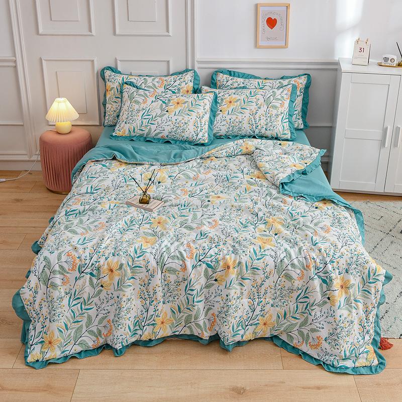 

Comforters & Sets Four-piece Summer Quilt, Cool Single Double Dormitory, Air-conditioning Thin Quilt