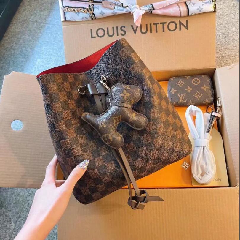 

Top qualitys Designer Unisex Business Wallets Luxury Women Hand Bag Man Formal Wallet Fashion Classic Black Purse Woman's High Quality, Red;black