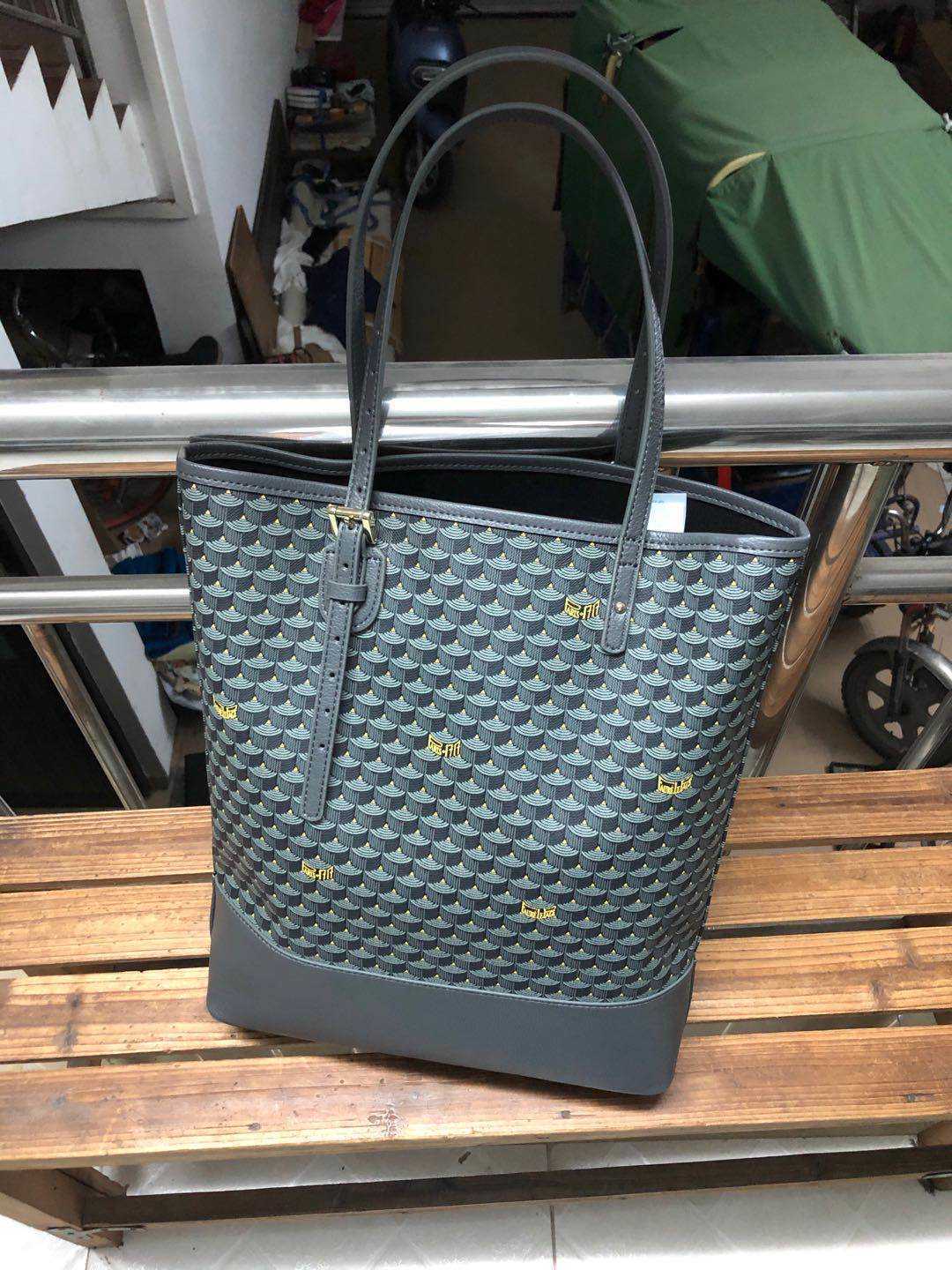 

Faure Bucket Bag Female Briefcase Single Shoulder Bags Womens Large Capacity Dog Tooth Luxury Designer Real Leather Vertical Tote Le Handbags, Black vertical tote bag