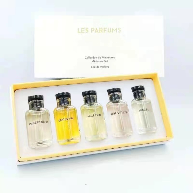 

High-end Set of Five New Perfume Rose des Vents Floral Fragrances Matière Noire Oriental Woody spray Apogée 10ML * 5pcs Lasting Fragrance