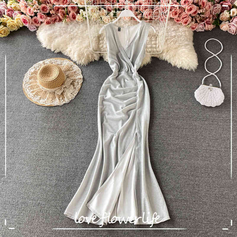 

LoveFlowerLife Summer Solid Sexy V Neck Dress A Line Sleeveless High Waist Mid-Calf Women Medium Dresses 210521, Black