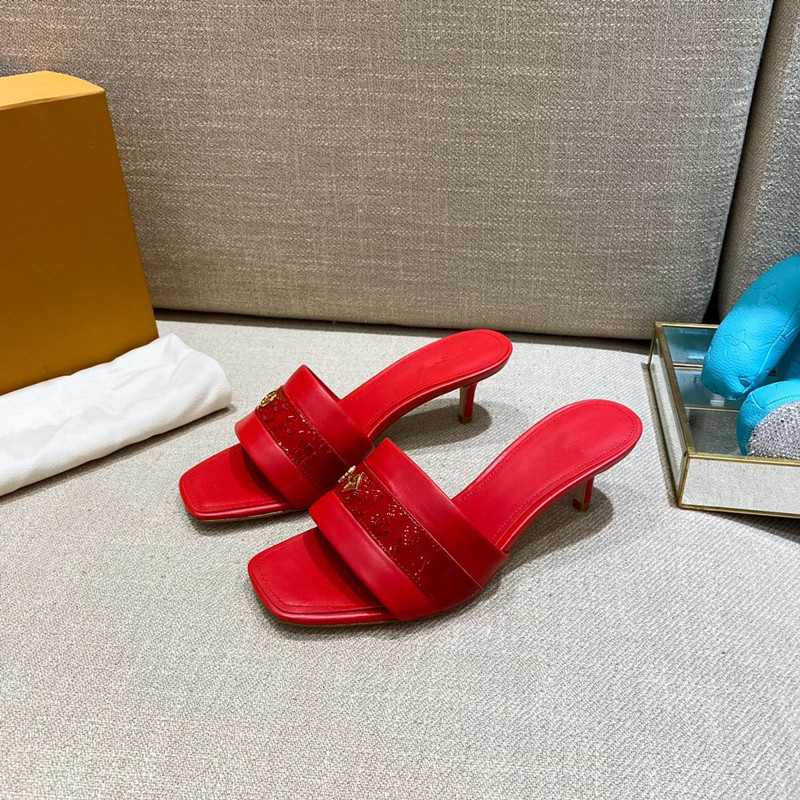 

2021 designer's latest women's slippers sandals leather material luxury custom logo high heel flat bottom 35-43, Silver
