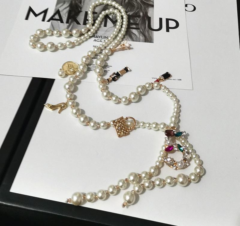 

Factory Outlet Brand Necklace Channel Long Simulated Pearl for Women No.5 Pendant Trendy Design Style Tassel, Golden;silver