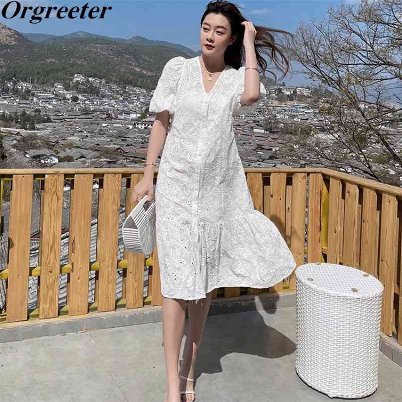 

Arrival Embroidery White Long Dress Women Summer Ruffles Puff sleeve Oversize Button V-neck Casual es 210602