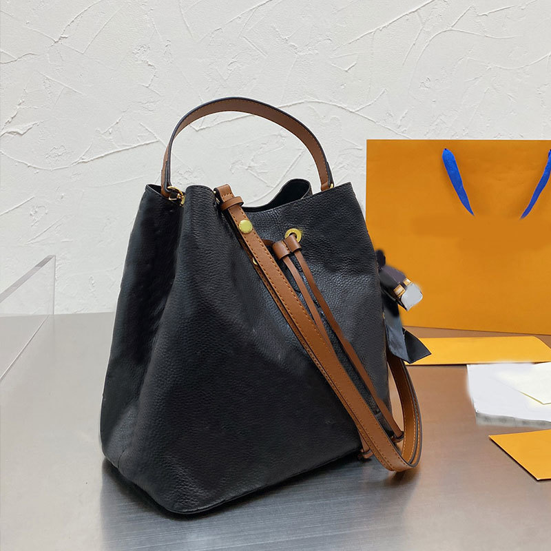 

Women Bucket Bag Handbags Flower Purses Lady Tote Letter Fashion Genuine Leather Shoulder Bags Hollow Embossing Dust Plain, Black