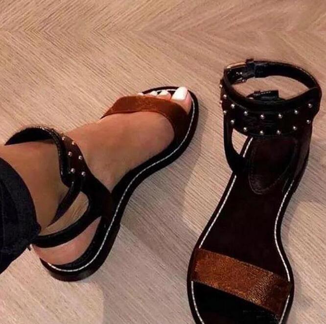 

classic rivet Women Sandals Summer fashion Sexy Ankle High letter Gladiator Flat designer Woman Shoes Ladies Beach Roman Loafers slide Large, Black