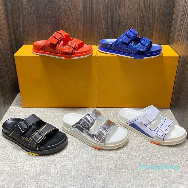 

Designer Sandals Mule Lightweight comfortable style in Black suede blue buckles metallic silver leather Silppers Trainers Sneaker, Red