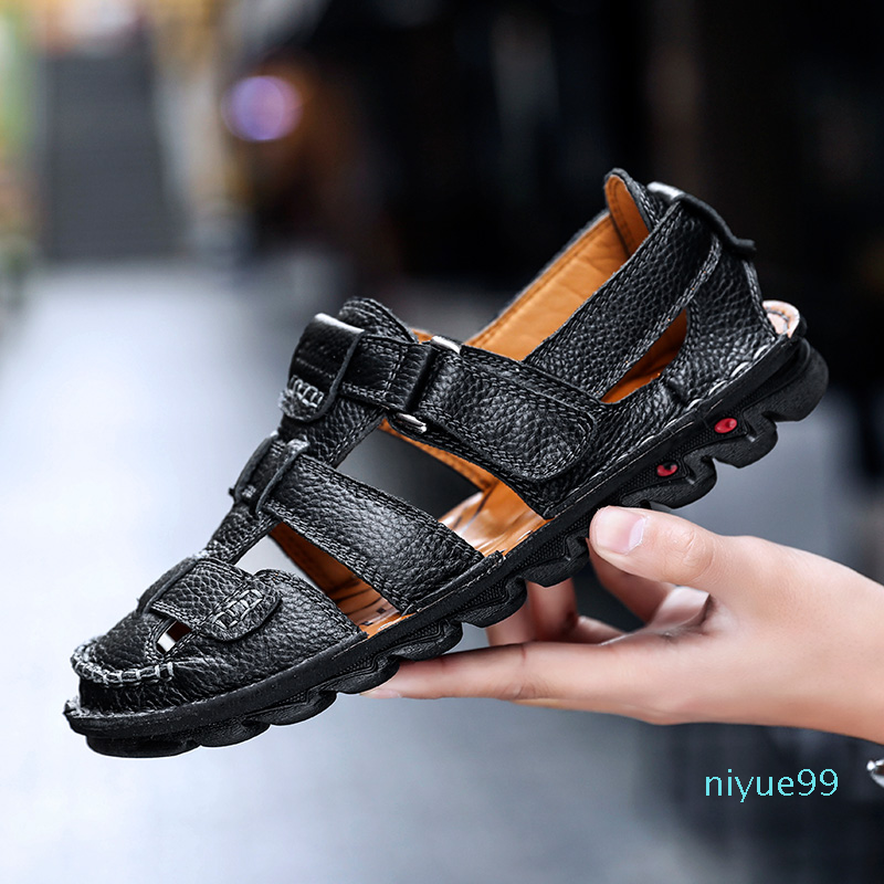 

Men Shoes Fashion Summer Sandals Beach Shoe Slipper Genuine Leather shoes DD465, Black