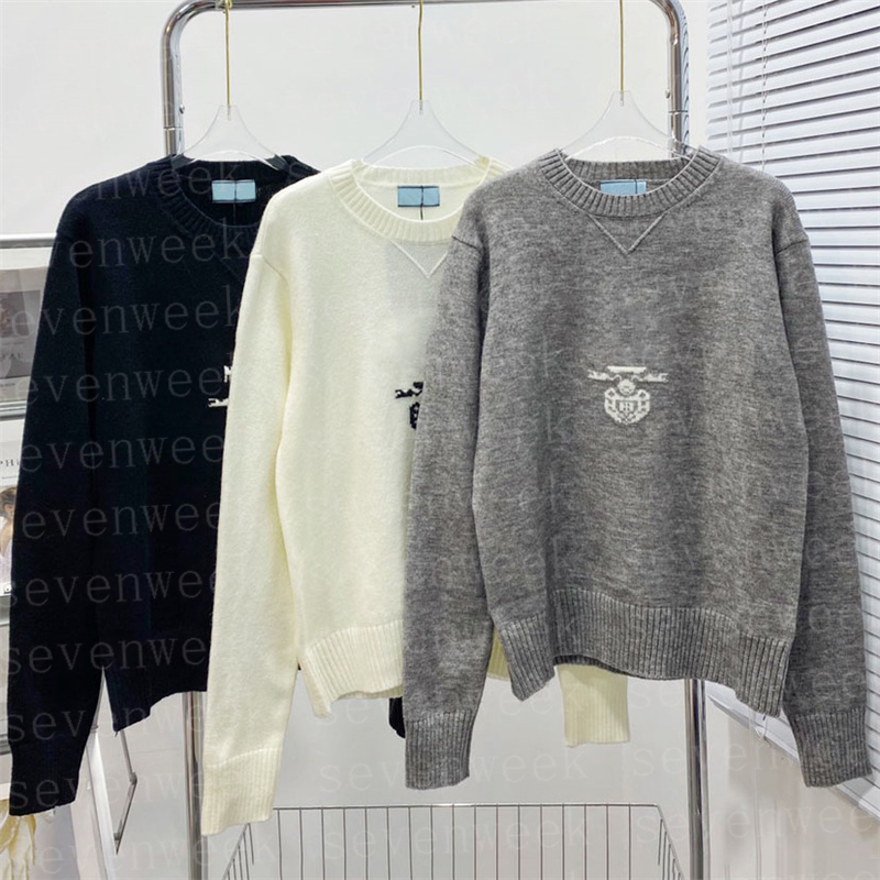 

Designers Womens Knitted Sweaters Clothing Jacquard Letter Lady Sweatshirts Round Neck Soft Comfortable Sweater Tops, White