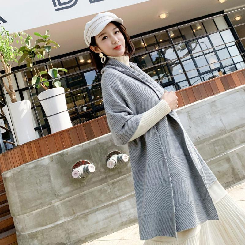 

2021 Scarves Fashion Fan Leaf Scarf Female Winter Korean Students Wild Knit Long Thick Warm Harajuku Style Small Fresh Wool Collar