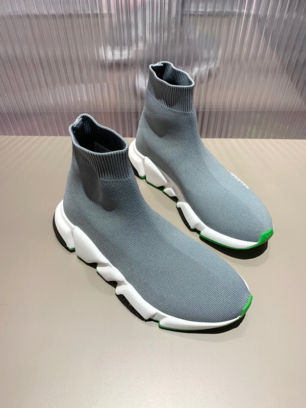 

2021 Hot Selling Original Paris Knit Socks shoe Women Men casual Sock 2.0 Walking Shoes triple Black White royal beige Red Speed Lace Sports